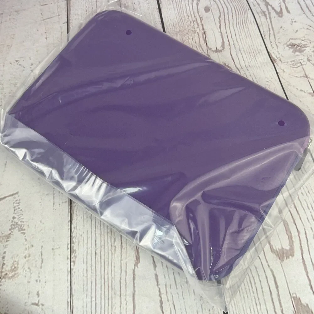 Amazon Basics 13.3 Inch Laptop Sleeve Case Zipper Protective Purple